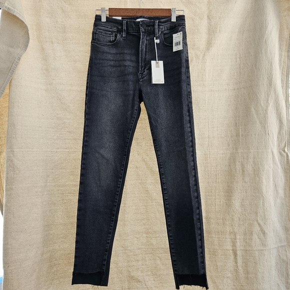 NWT Good American Black Skinny Jeans